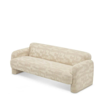 Sofa Hernandez