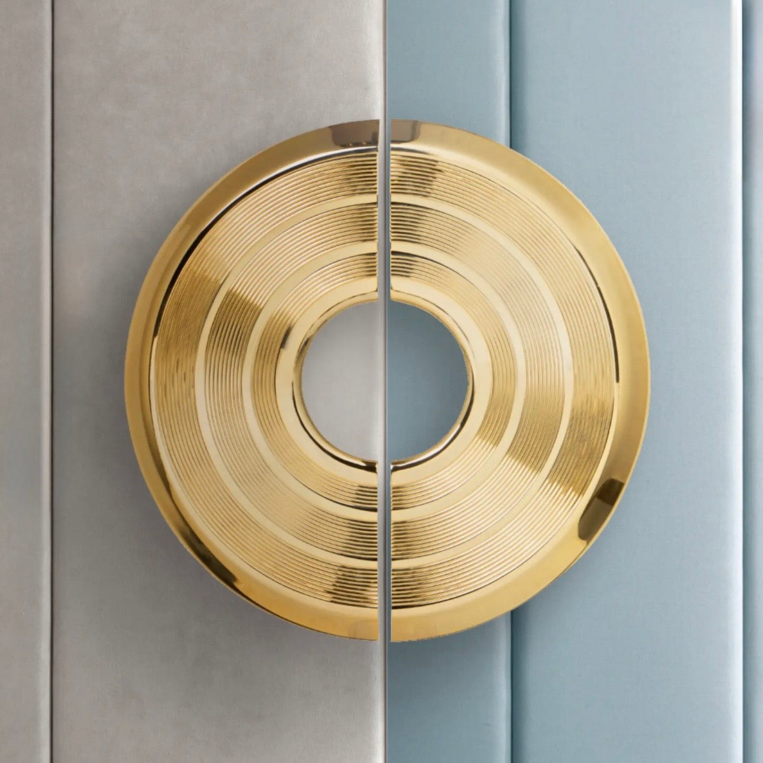 Hendrix Door Pull