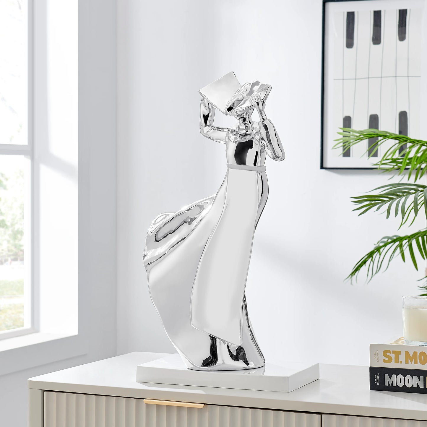 SOLANGE Sculpture // Chrome