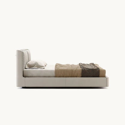 Kelsi Bed