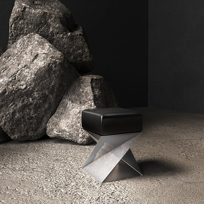 PENTAGON Stool