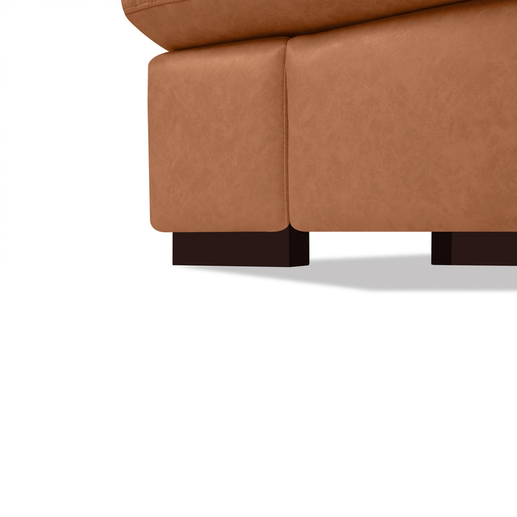 Freya Loveseat