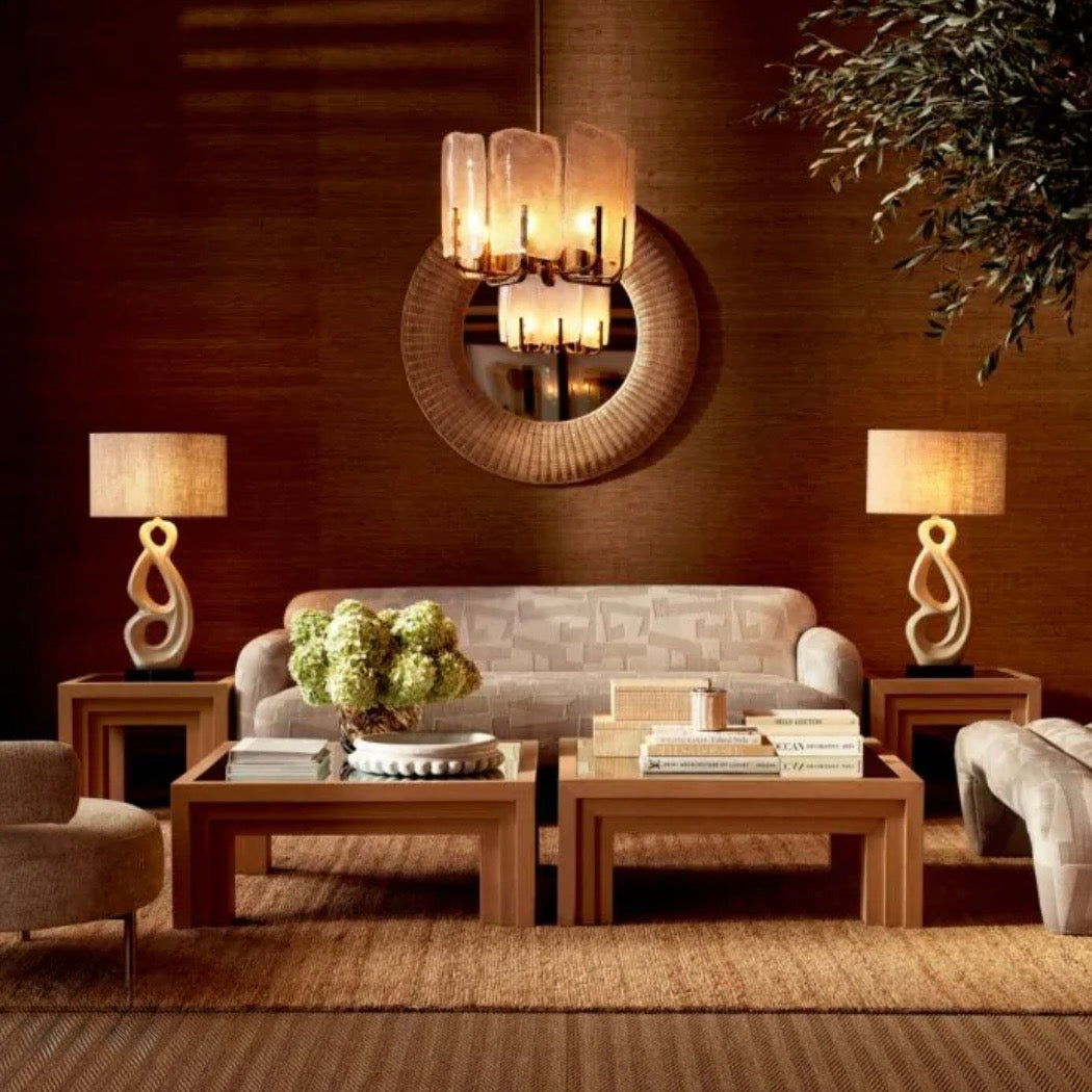 Sofa Hernandez