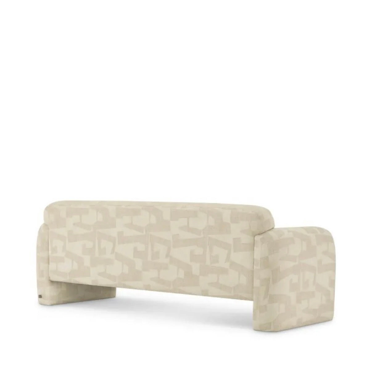 Sofa Hernandez